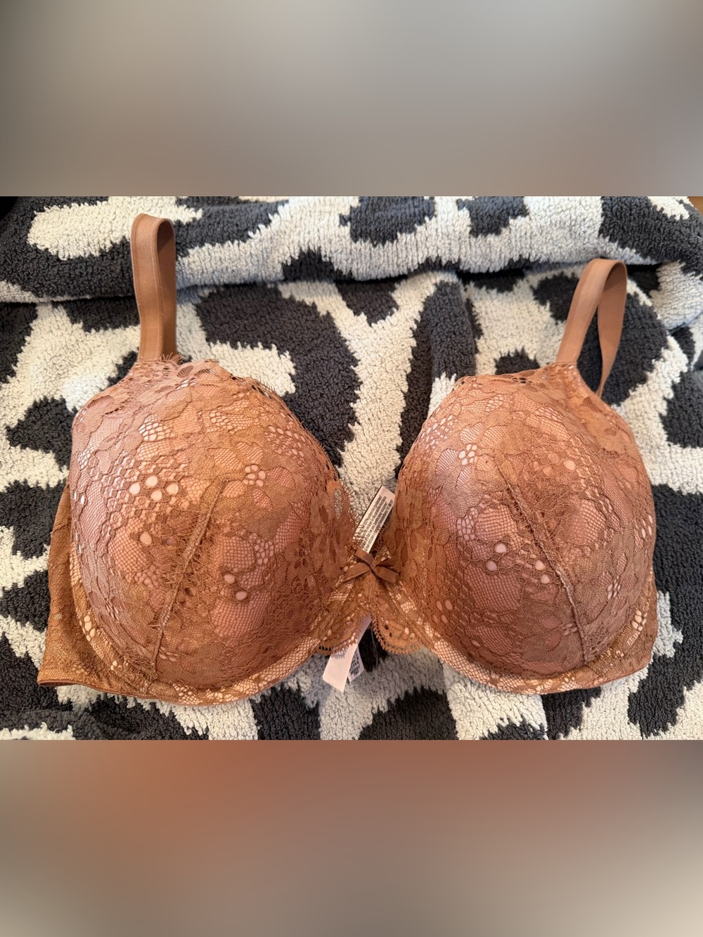 Victoria's Secret Lace Push-Up Bra in Brown